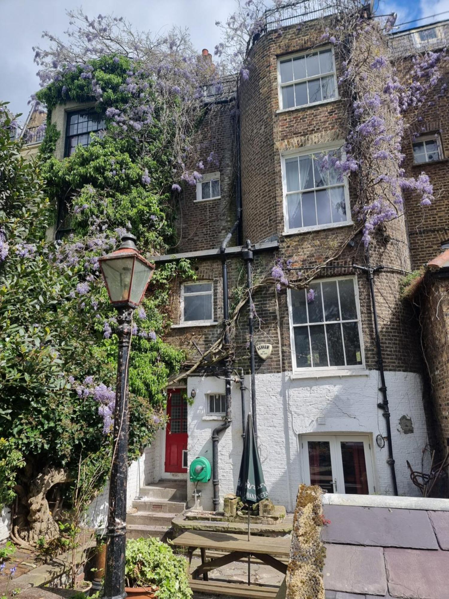 Entire Ground Floor Flat, Free Off-Street Parking And Large Garden Apartment London Exterior photo